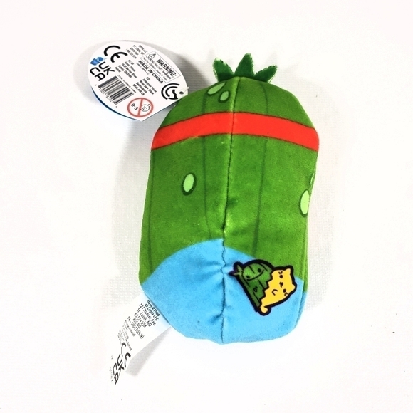 Cats vs Pickles Gold Wave Exclusive #254 Gulp Deep sea cuke 4" Beanie NEW - Picture 2 of 3